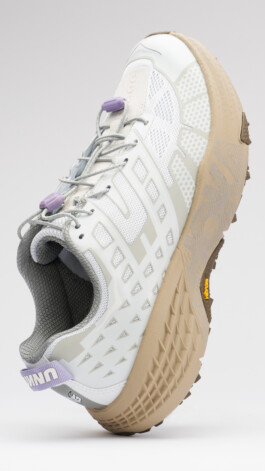 Hoka x Unna Speedgoat 2 via Runners Highest